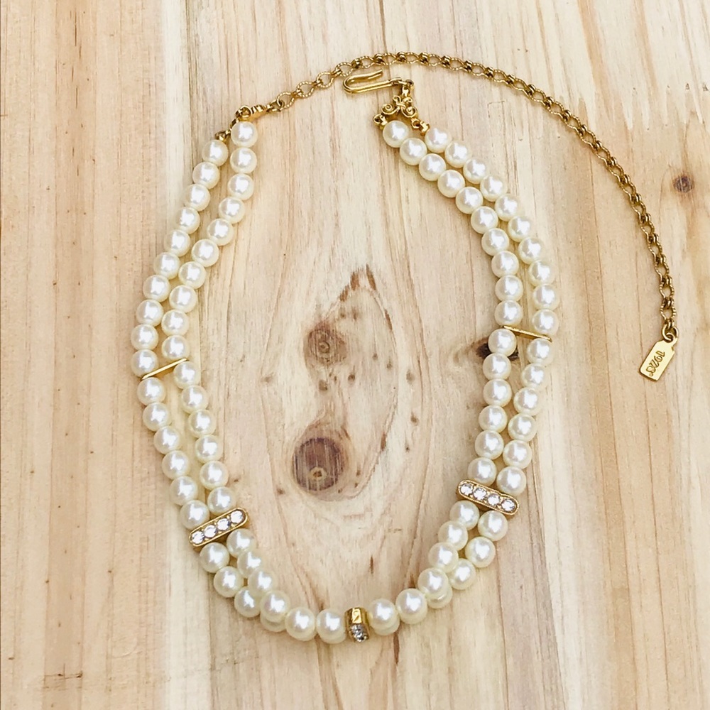 5 for $25 🎁 Double Strand Pearl Choker